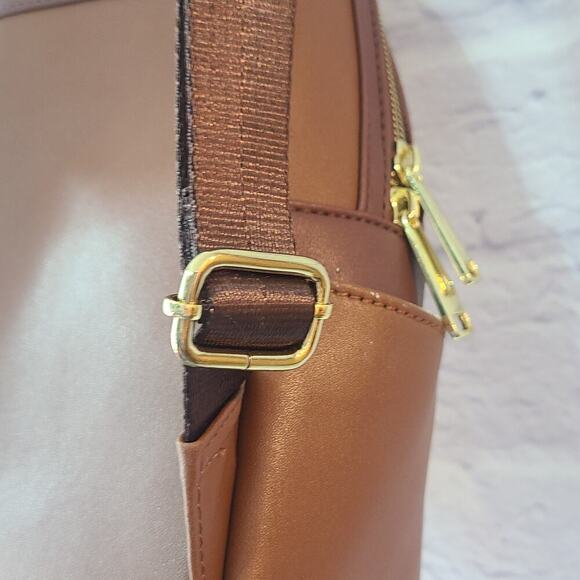 Disney Hunchback of Notre Dame Mini Backpack Bag Brown Faux Leather main image 4